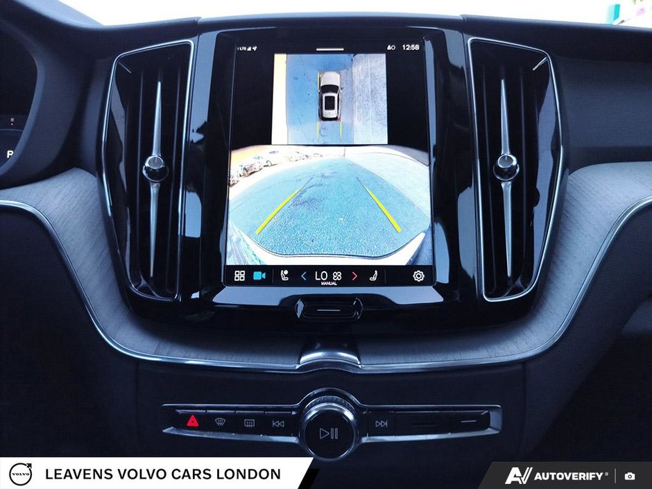 2025 Volvo XC60 PLUS DARK THEME-18