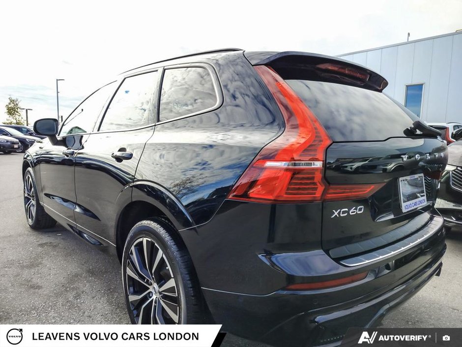 2025 Volvo XC60 PLUS DARK THEME-10