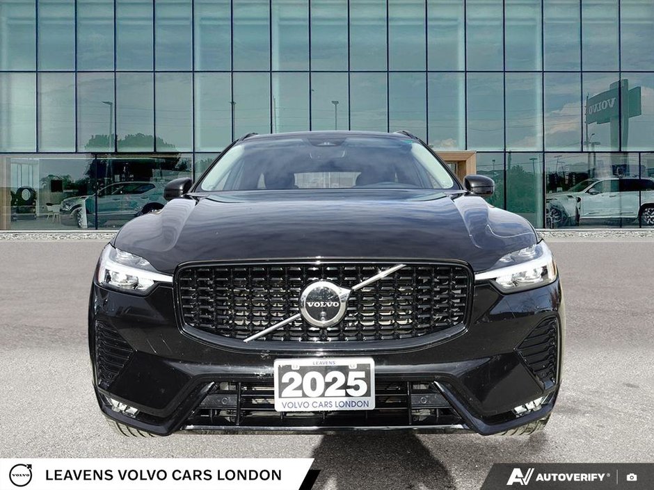 2025 Volvo XC60 PLUS DARK THEME-1