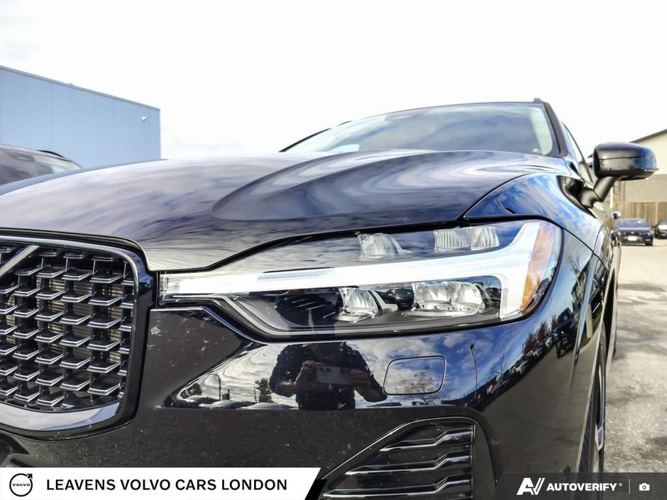 2025 Volvo XC60 PLUS DARK THEME-7