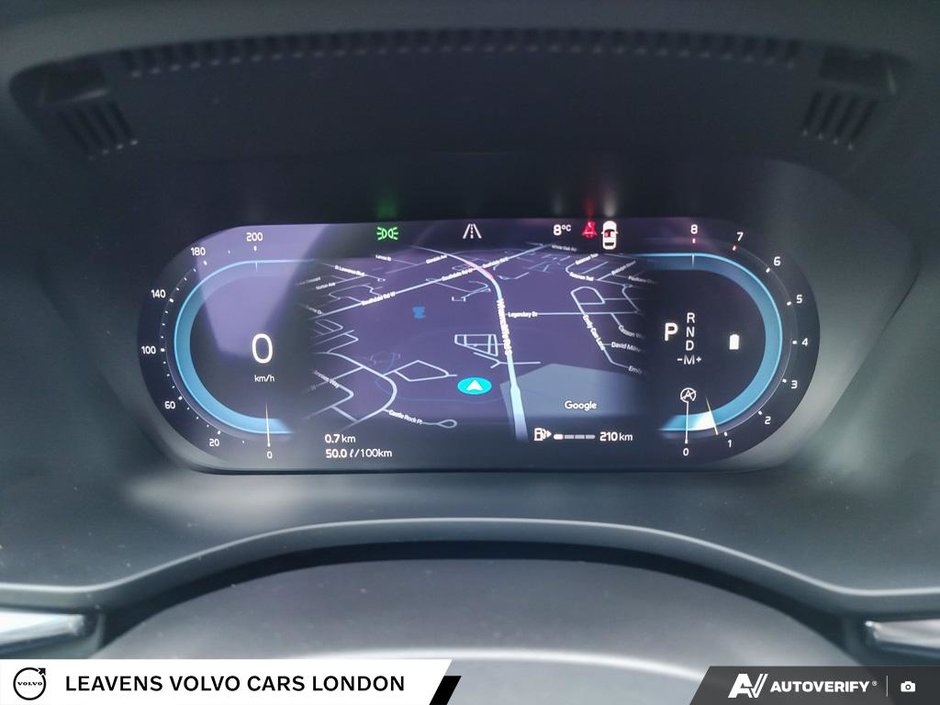 2025 Volvo XC60 PLUS DARK THEME-14