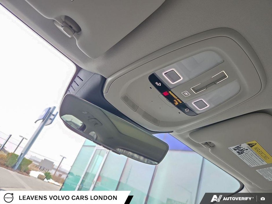 2025 Volvo XC60 PLUS DARK THEME-20