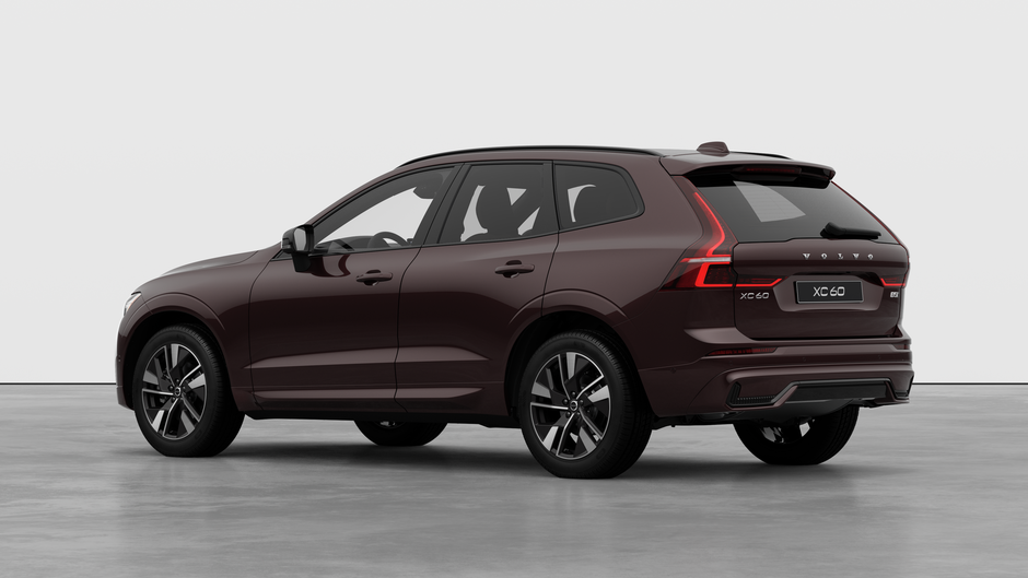 2026 Volvo XC60 PLUS DARK THEME-1