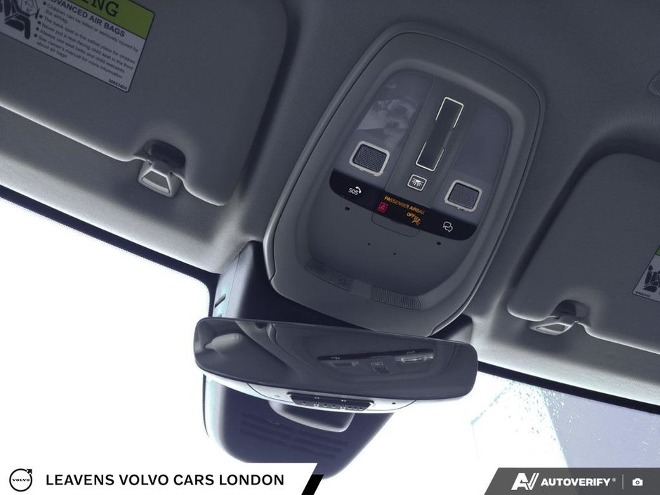 2026 Volvo XC60 PLUS DARK THEME-18