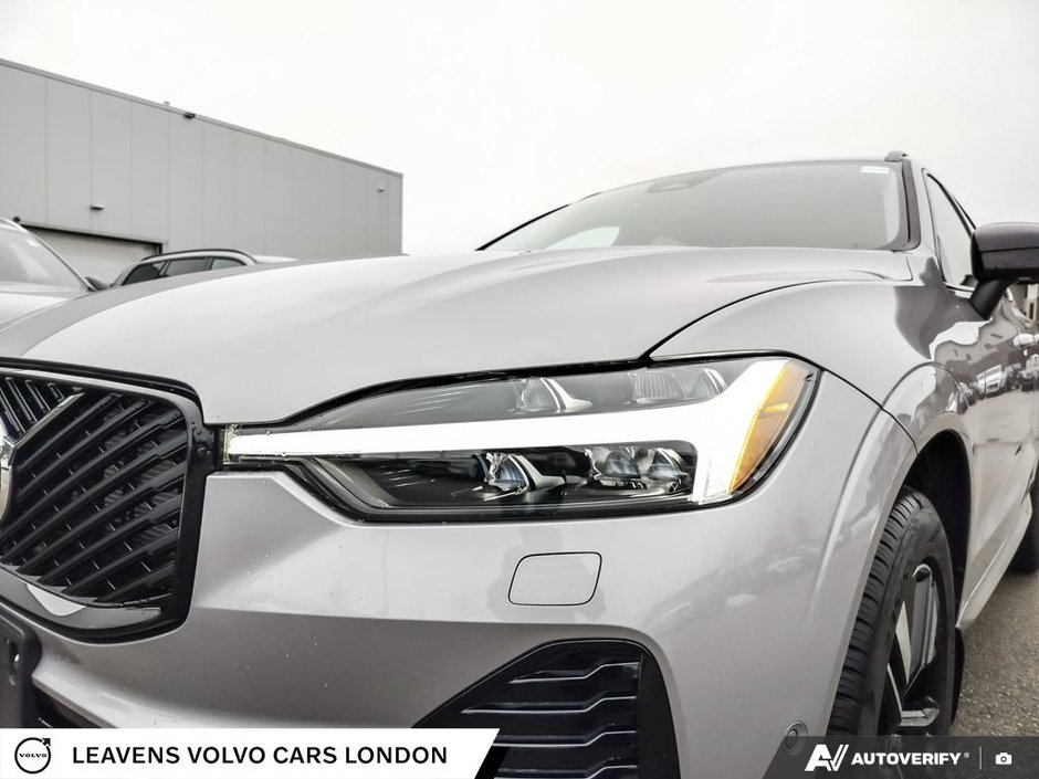 2026 Volvo XC60 PLUS DARK THEME-7
