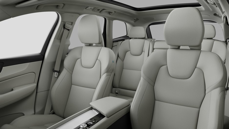 2026 Volvo XC60 ULTRA DARK THEME-11