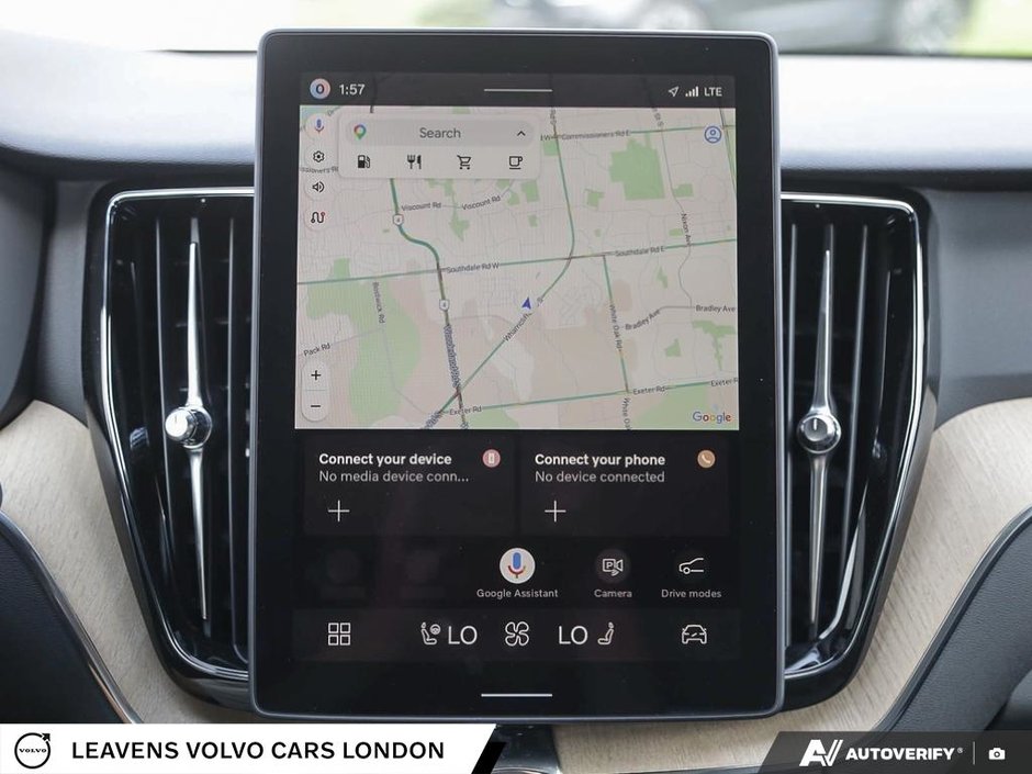 2027 Volvo XC60 PLUS DARK THEME-20