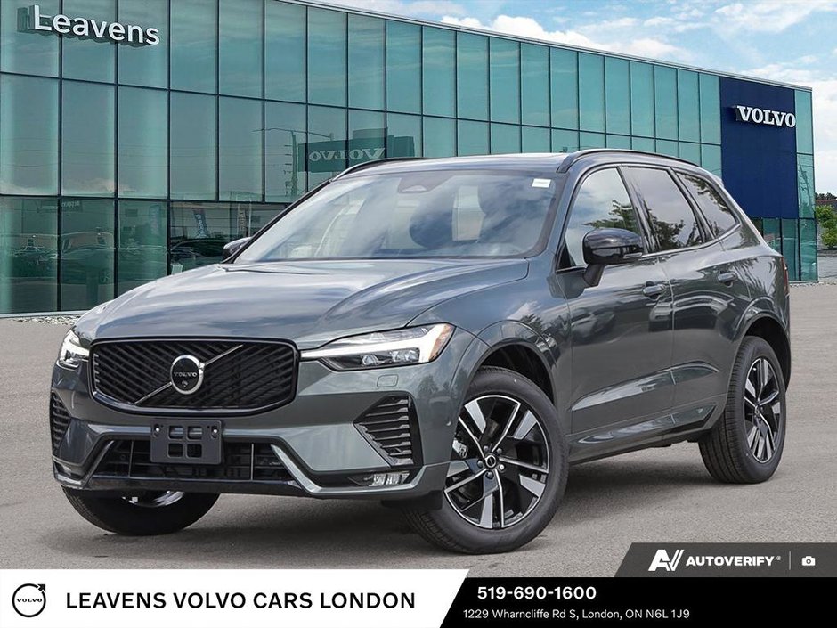 2027 Volvo XC60 PLUS DARK THEME-0