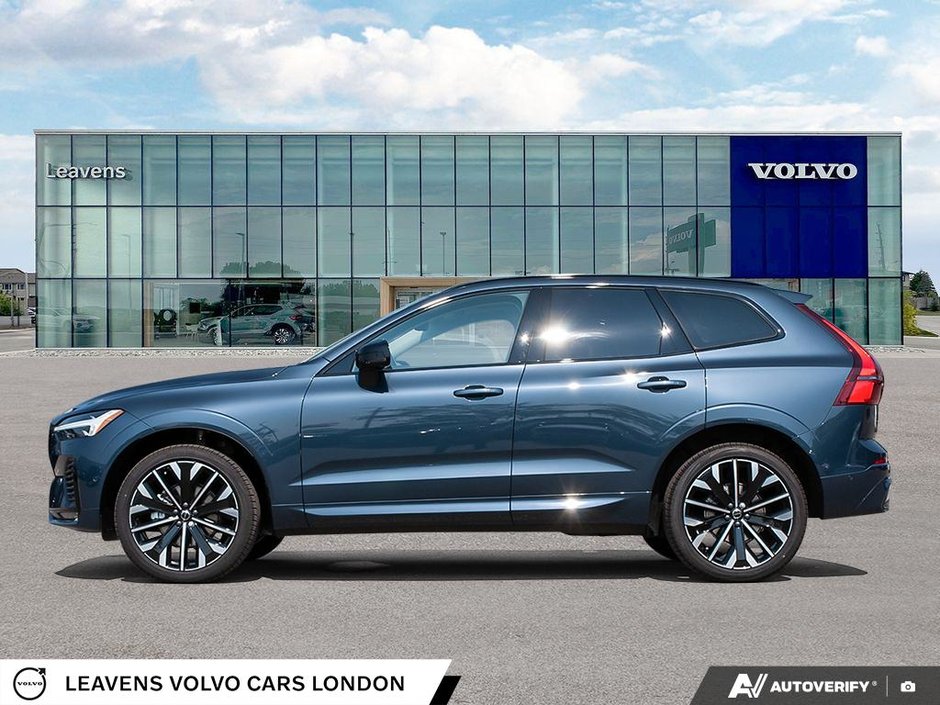 2027 Volvo XC60 ULTRA DARK THEME-2