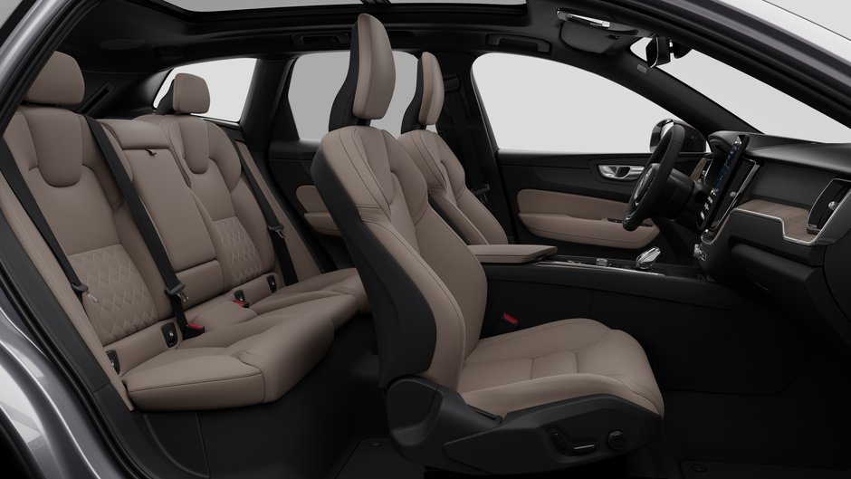 2027 Volvo XC60 PLUS DARK THEME-12