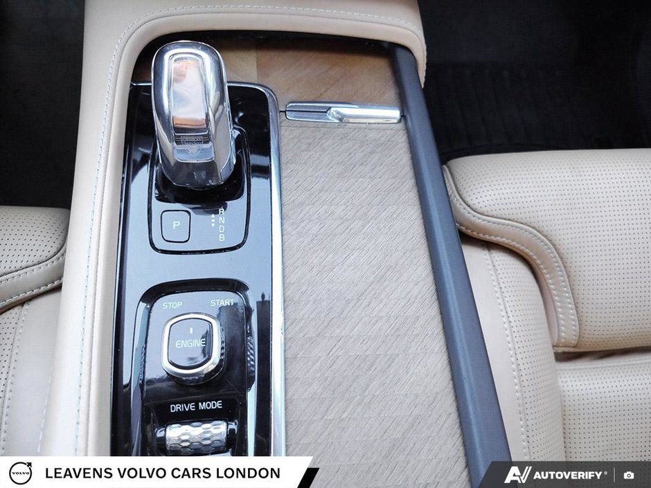 2016 Volvo XC90 HYBRID XC90 PLUG-IN HYBRID-23