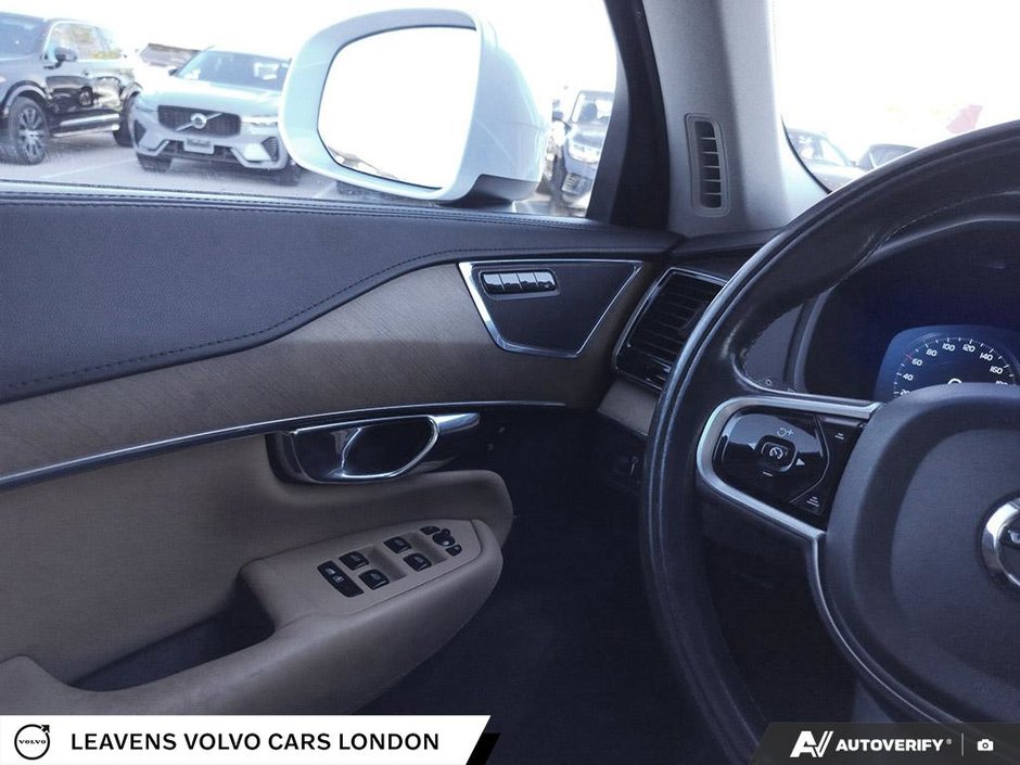 2016 Volvo XC90 HYBRID XC90 PLUG-IN HYBRID-17