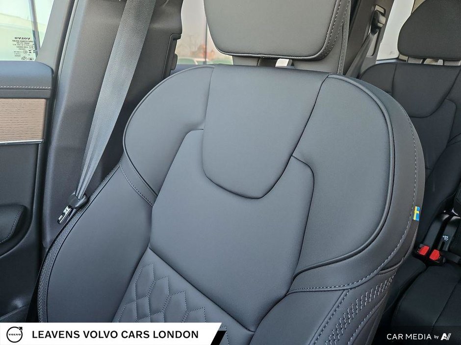 2025 Volvo XC90 PLUG-IN HYBRID PLUS BRIGHT THEME-19