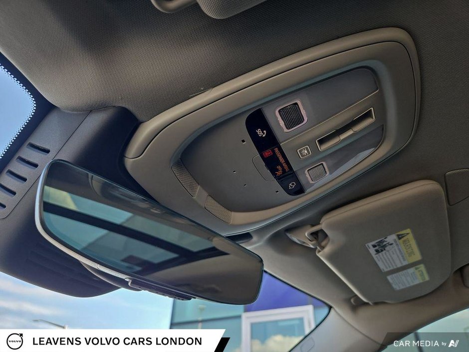 2025 Volvo XC90 PLUG-IN HYBRID PLUS BRIGHT THEME-20