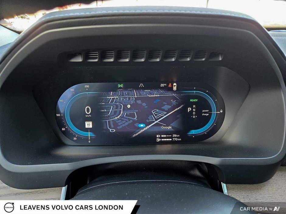 2025 Volvo XC90 PLUG-IN HYBRID PLUS BRIGHT THEME-14