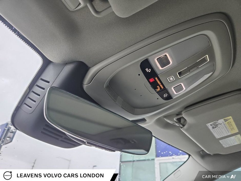2025 Volvo XC90 PLUG-IN HYBRID CORE BRIGHT THEME-20