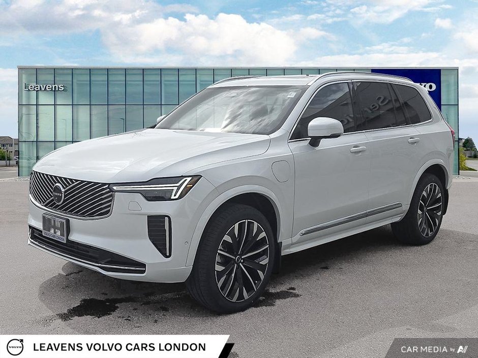 2025 Volvo XC90 PLUG-IN HYBRID PLUS BRIGHT THEME-2