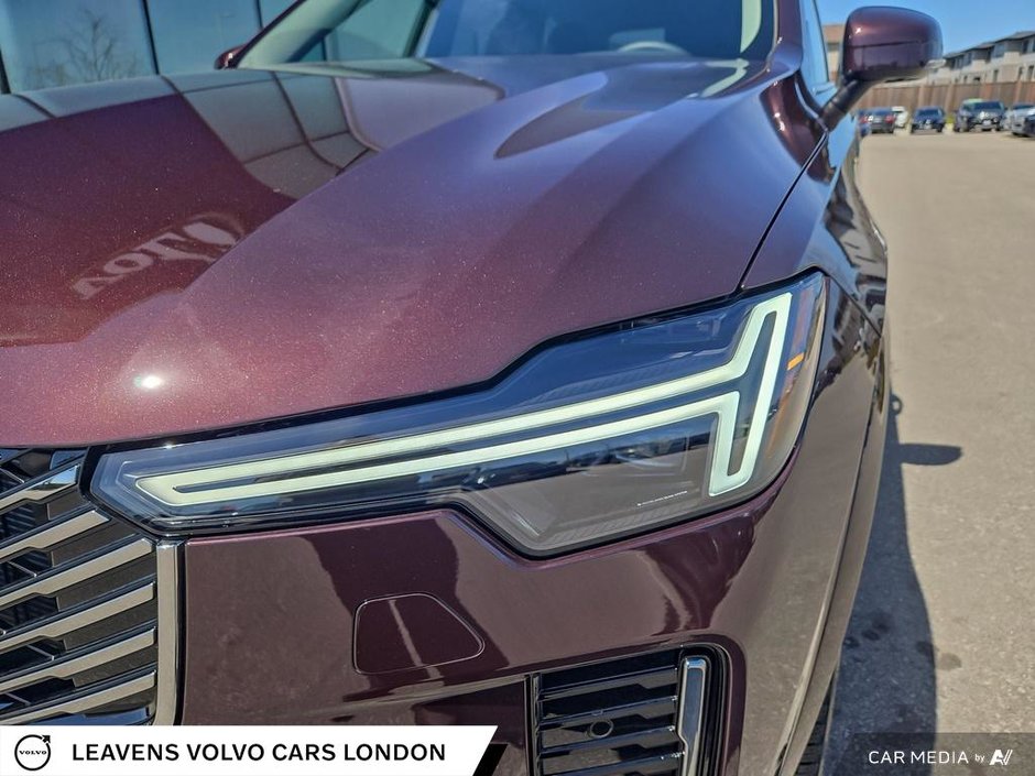 2025 Volvo XC90 PLUG-IN HYBRID PLUS BRIGHT THEME-7