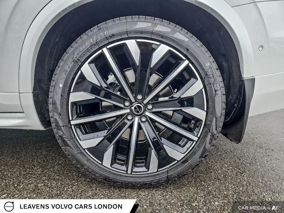 2025 Volvo XC90 PLUG-IN HYBRID ULTRA BRIGHT THEME-5
