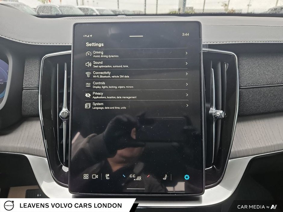 2025 Volvo XC90 PLUG-IN HYBRID ULTRA BRIGHT THEME-27