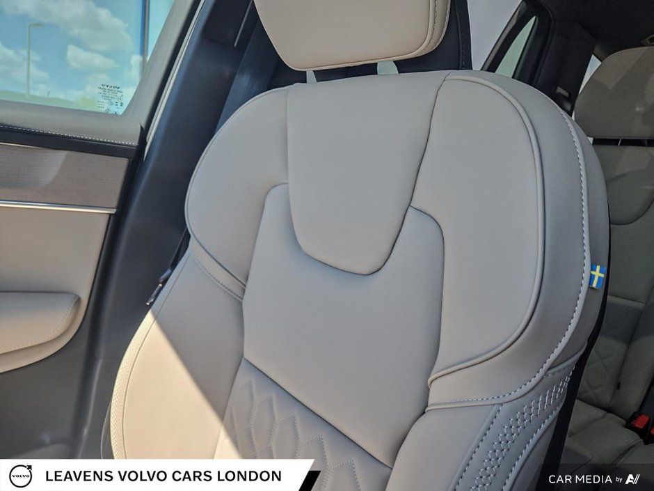 2026 Volvo XC90 Plug-In Hybrid PLUS DARK THEME-19