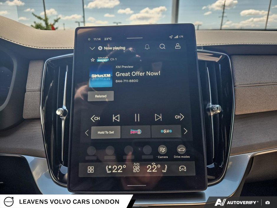 2026 Volvo XC90 PLUG-IN HYBRID PLUS DARK THEME-28