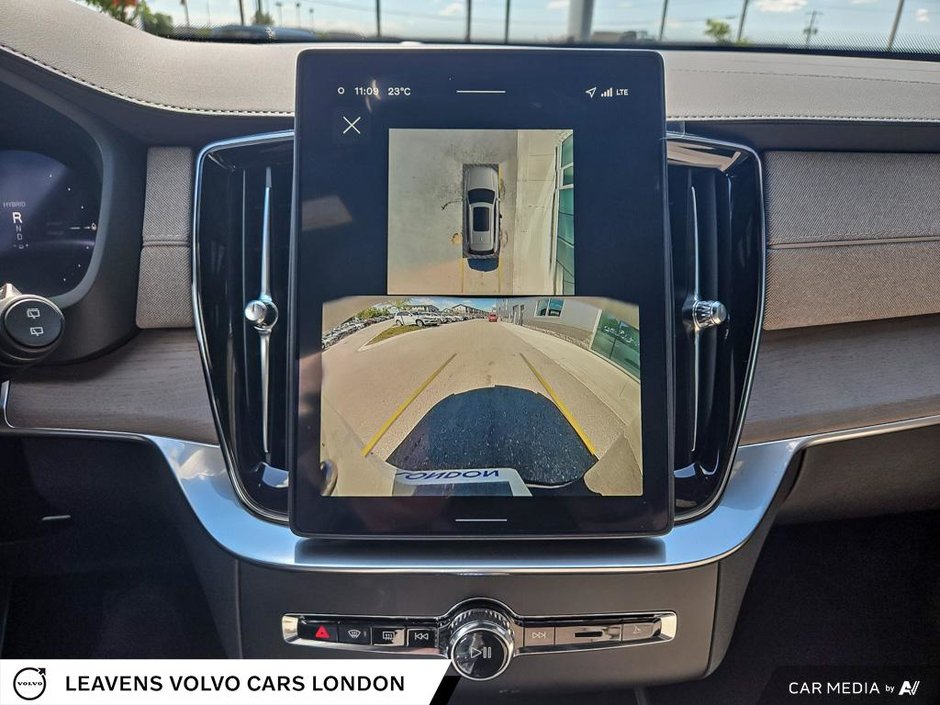 2026 Volvo XC90 Plug-In Hybrid PLUS DARK THEME-18