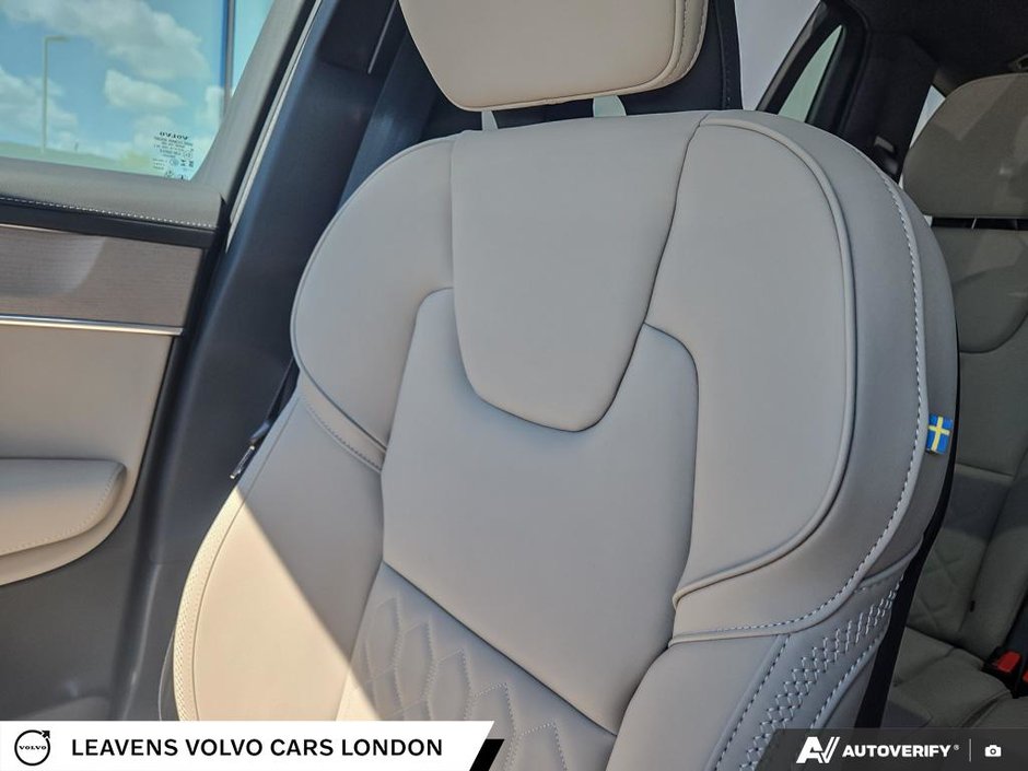 2026 Volvo XC90 PLUG-IN HYBRID PLUS DARK THEME-19