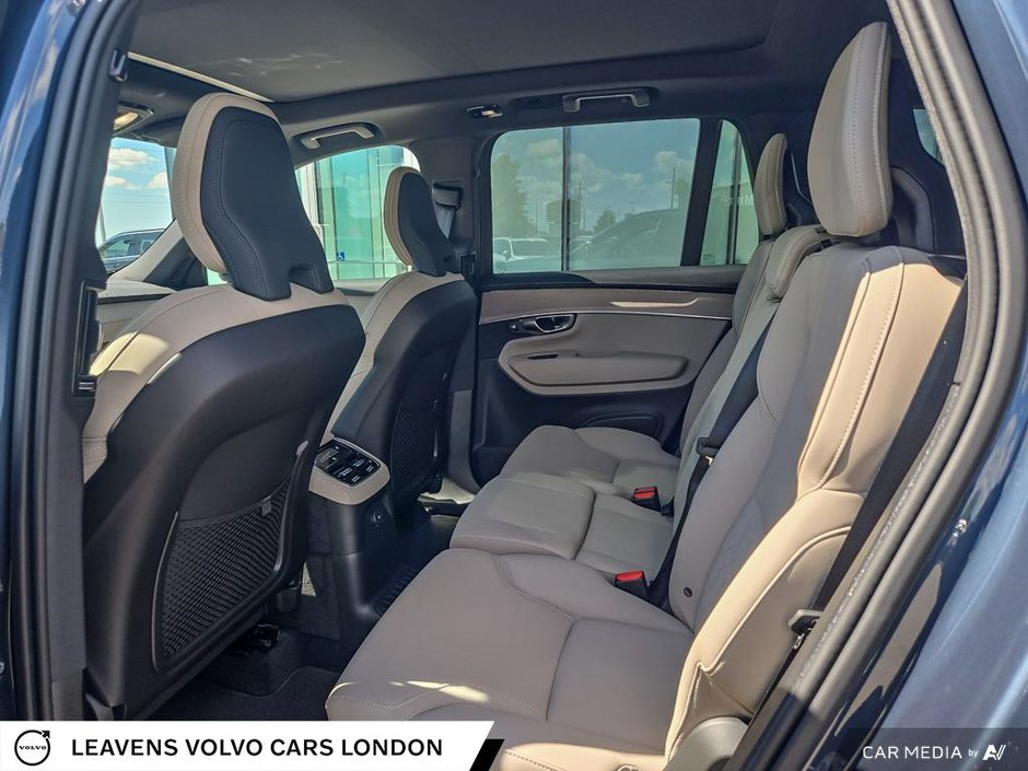 2026 Volvo XC90 Plug-In Hybrid PLUS DARK THEME-22