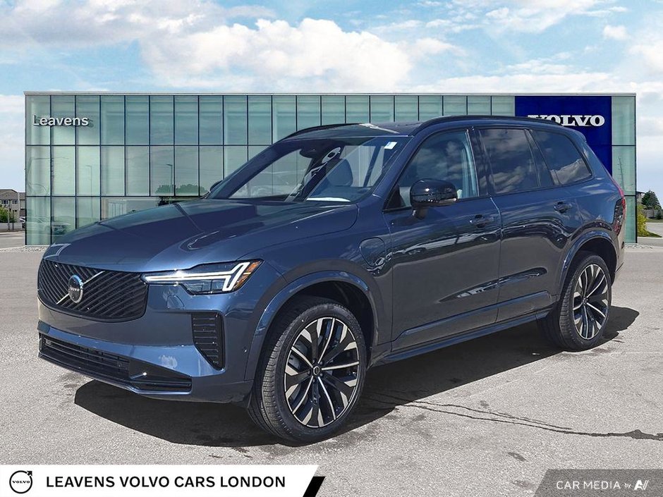 2026 Volvo XC90 Plug-In Hybrid PLUS DARK THEME-2