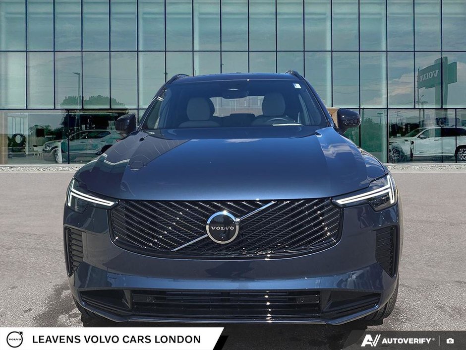 2026 Volvo XC90 PLUG-IN HYBRID PLUS DARK THEME-1