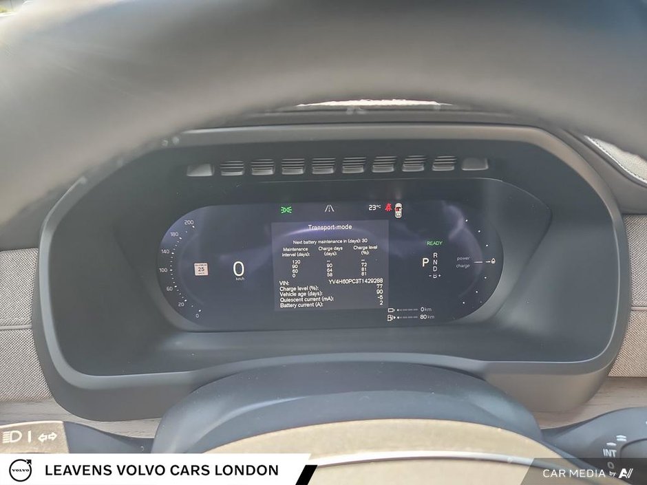 2026 Volvo XC90 Plug-In Hybrid PLUS DARK THEME-14