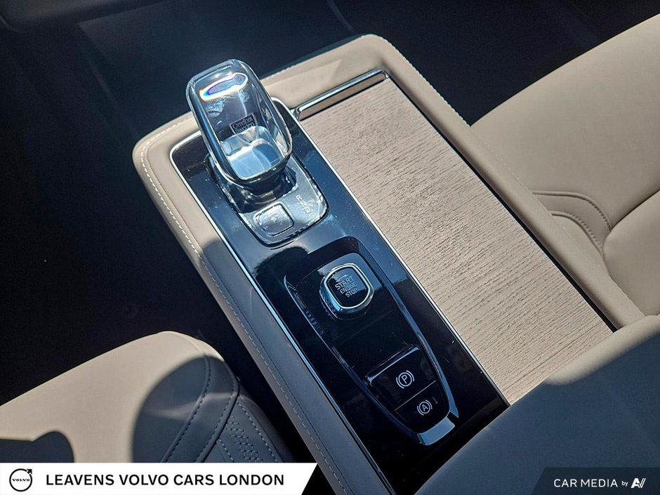 2026 Volvo XC90 Plug-In Hybrid PLUS BRIGHT THEME-24