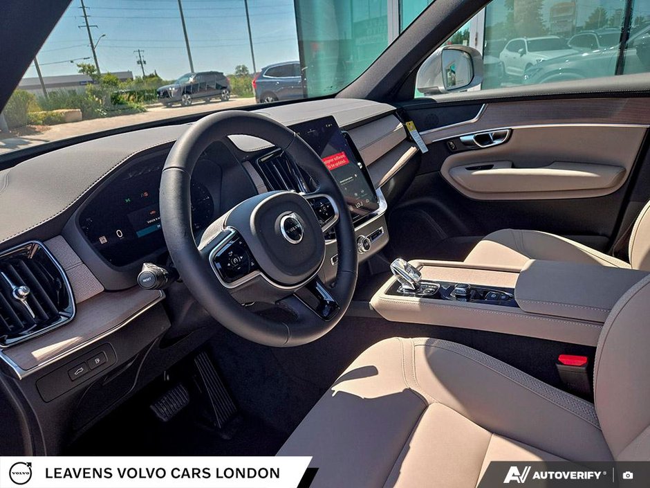 2026 Volvo XC90 PLUG-IN HYBRID PLUS BRIGHT THEME-13