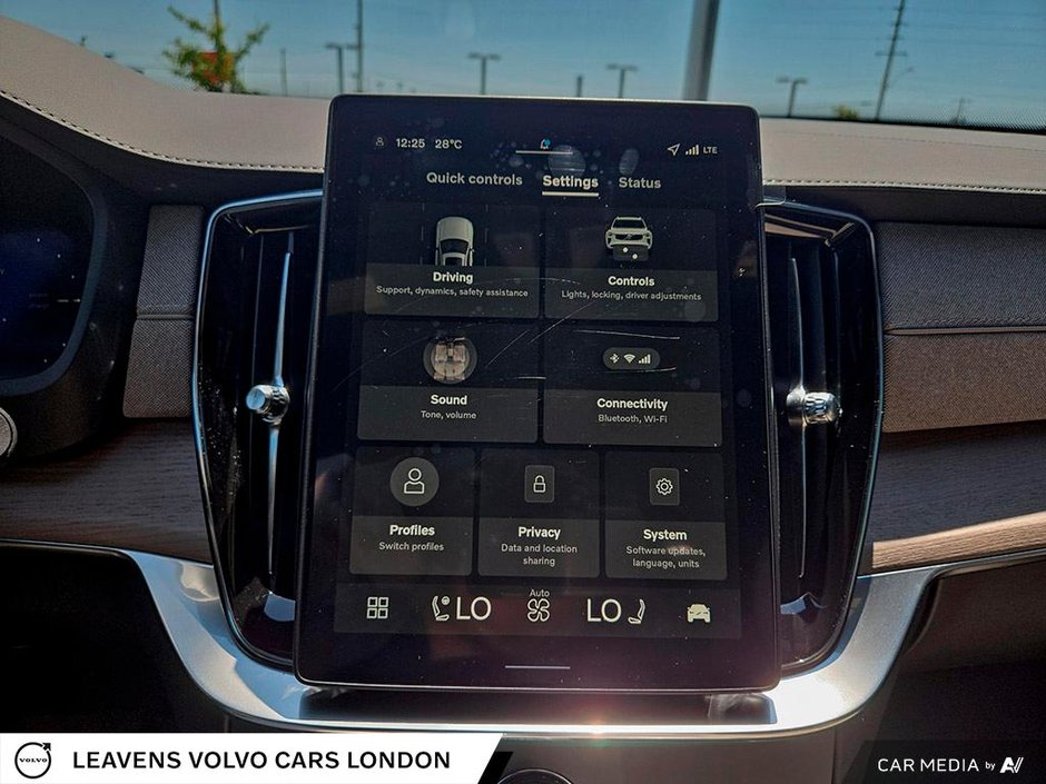 2026 Volvo XC90 Plug-In Hybrid PLUS BRIGHT THEME-21