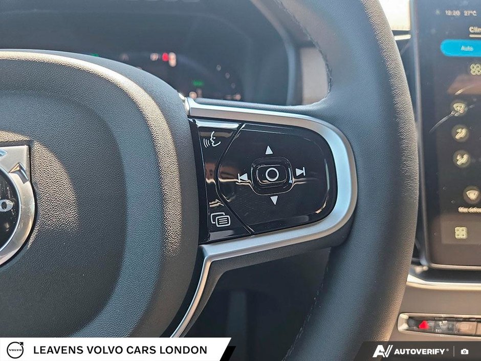 2026 Volvo XC90 PLUG-IN HYBRID PLUS BRIGHT THEME-16