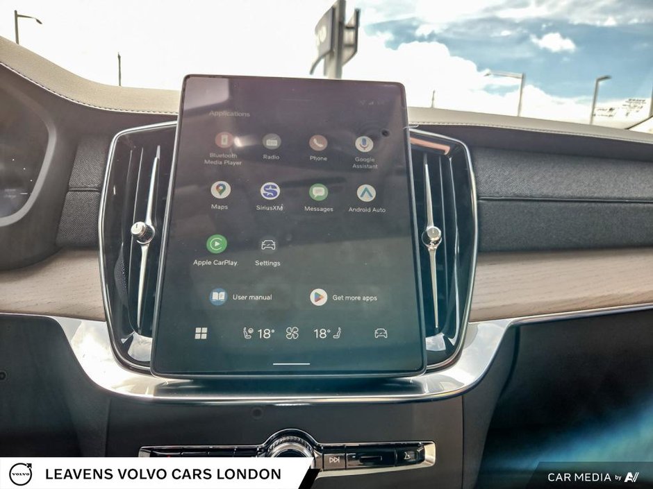 2026 Volvo XC90 Plug-In Hybrid PLUS DARK THEME-26