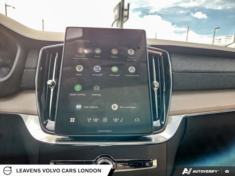 2026 Volvo XC90 PLUG-IN HYBRID PLUS DARK THEME-26