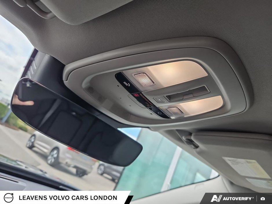 2026 Volvo XC90 PLUG-IN HYBRID PLUS DARK THEME-20