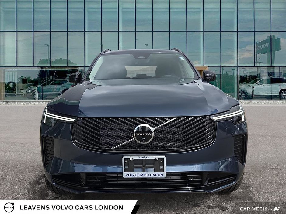 2026 Volvo XC90 Plug-In Hybrid PLUS DARK THEME-1