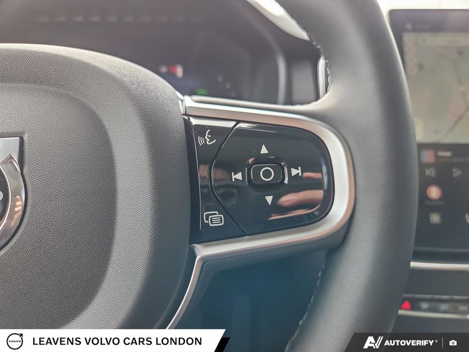 2026 Volvo XC90 PLUG-IN HYBRID PLUS DARK THEME-15