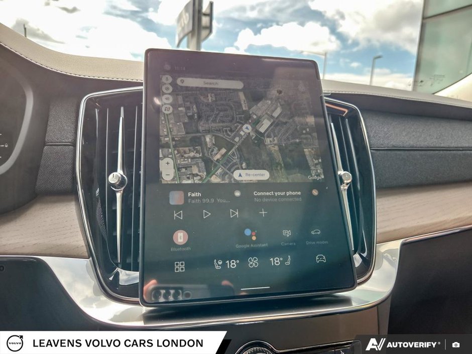 2026 Volvo XC90 PLUG-IN HYBRID PLUS DARK THEME-28