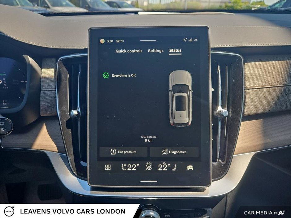 2026 Volvo XC90 Plug-In Hybrid PLUS DARK THEME-28
