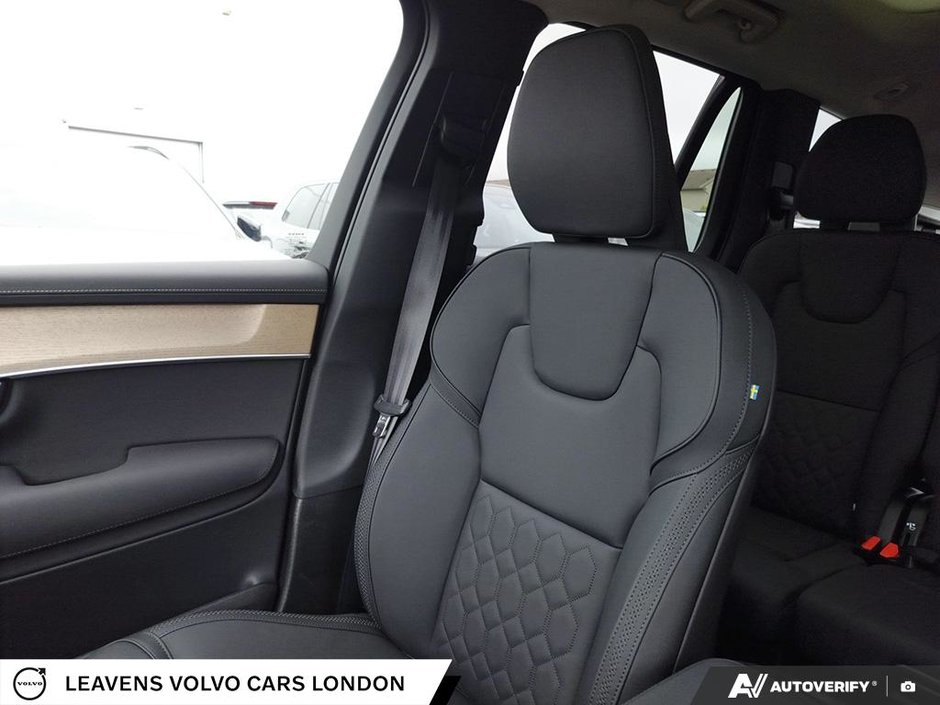 2026 Volvo XC90 Plug-In Hybrid PLUS BRIGHT THEME-24