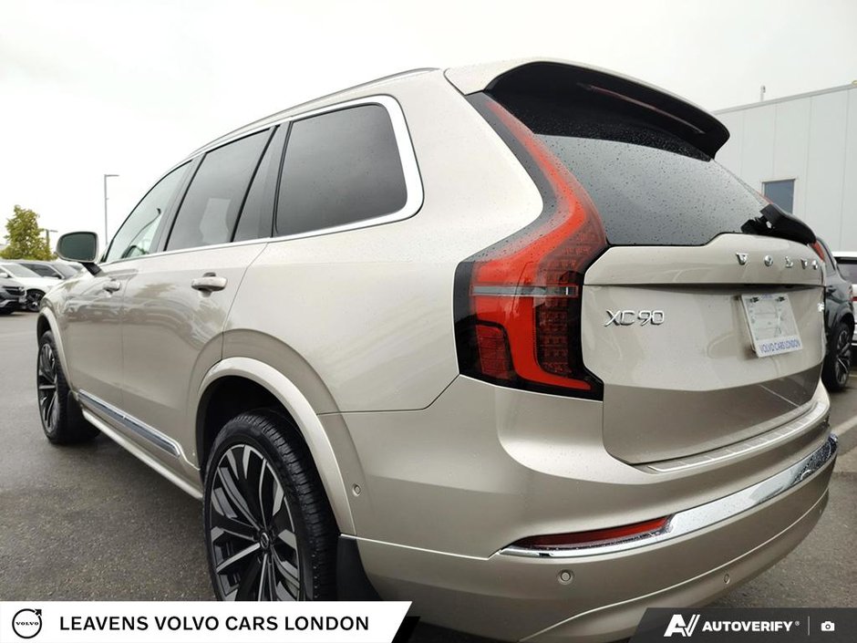 2026 Volvo XC90 Plug-In Hybrid PLUS BRIGHT THEME-10