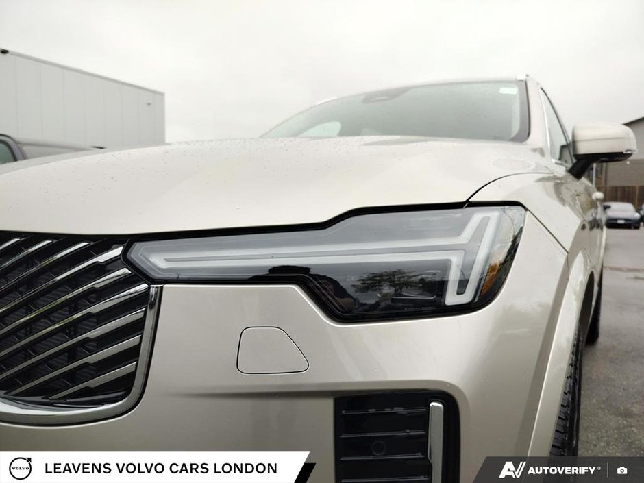 2026 Volvo XC90 Plug-In Hybrid PLUS BRIGHT THEME-7