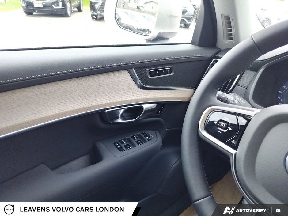 2026 Volvo XC90 Plug-In Hybrid PLUS BRIGHT THEME-16