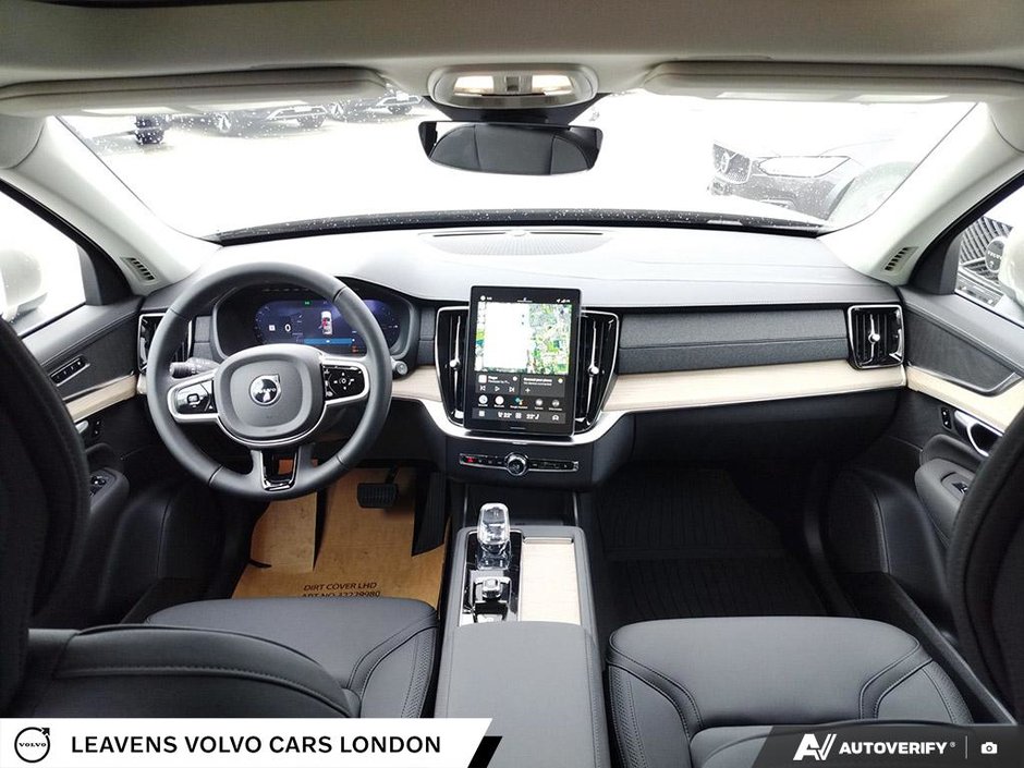 2026 Volvo XC90 Plug-In Hybrid PLUS BRIGHT THEME-29
