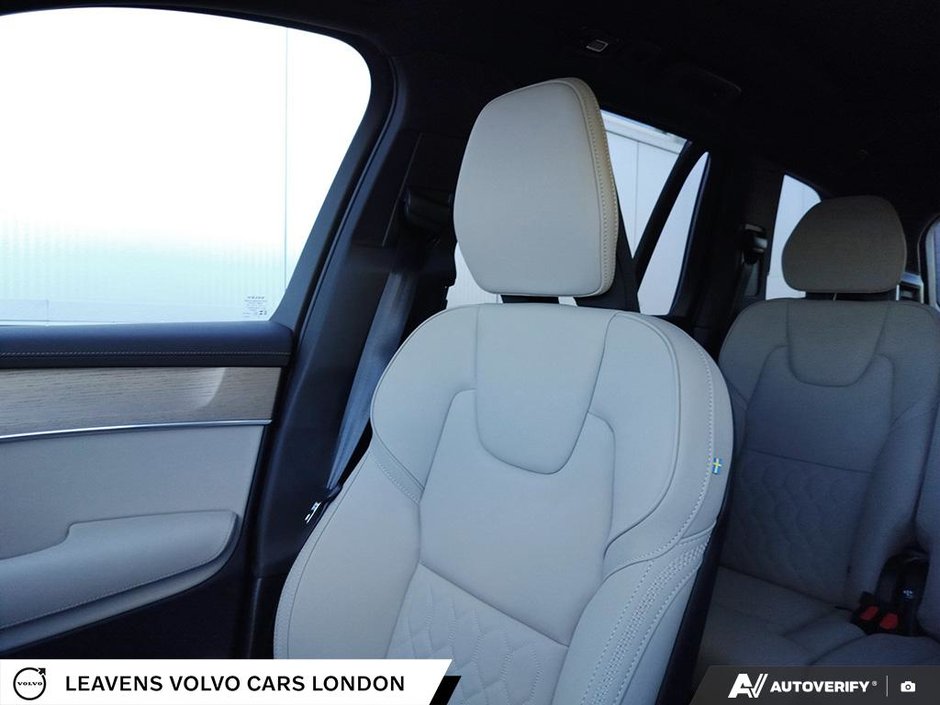 2026 Volvo XC90 PLUG-IN HYBRID CORE BRIGHT THEME-24