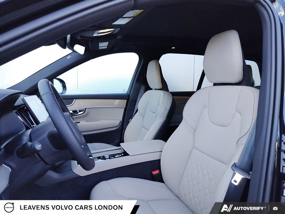 2026 Volvo XC90 PLUG-IN HYBRID CORE BRIGHT THEME-29
